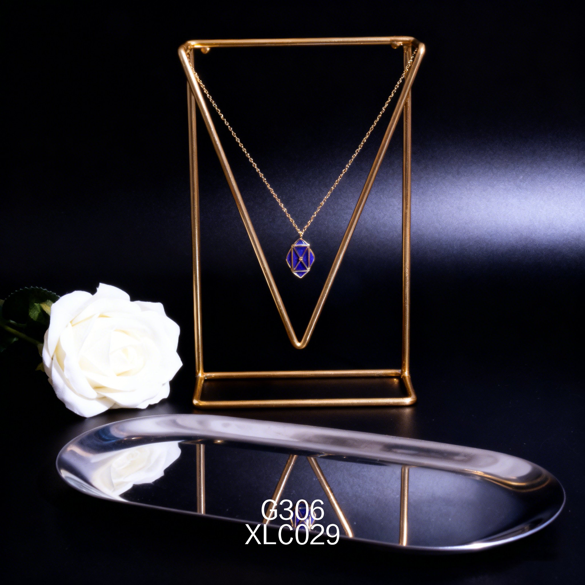 电镀黄金 12.8 ｘ 17.5mm 方块青金项链