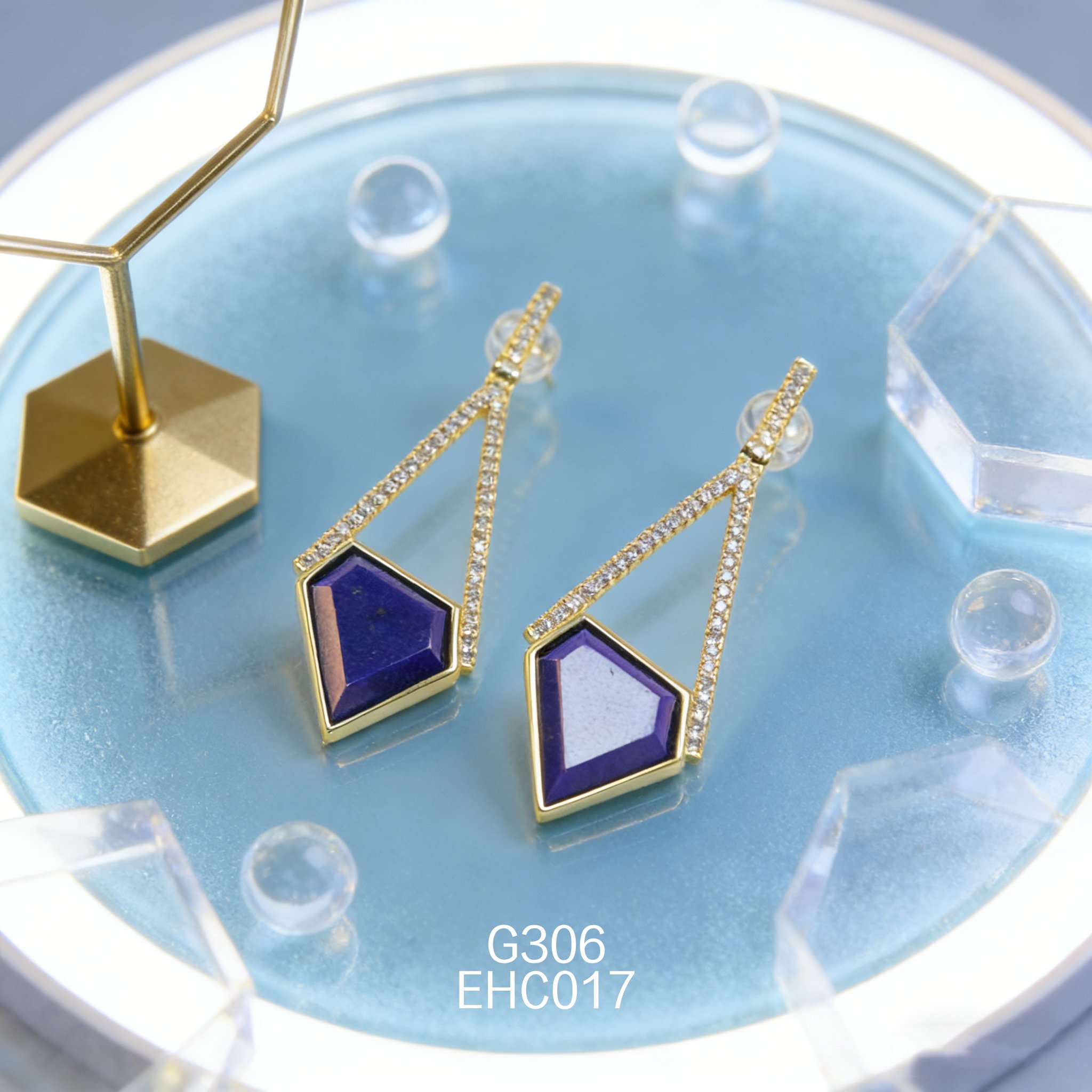 电镀黄金钻三角青金耳环