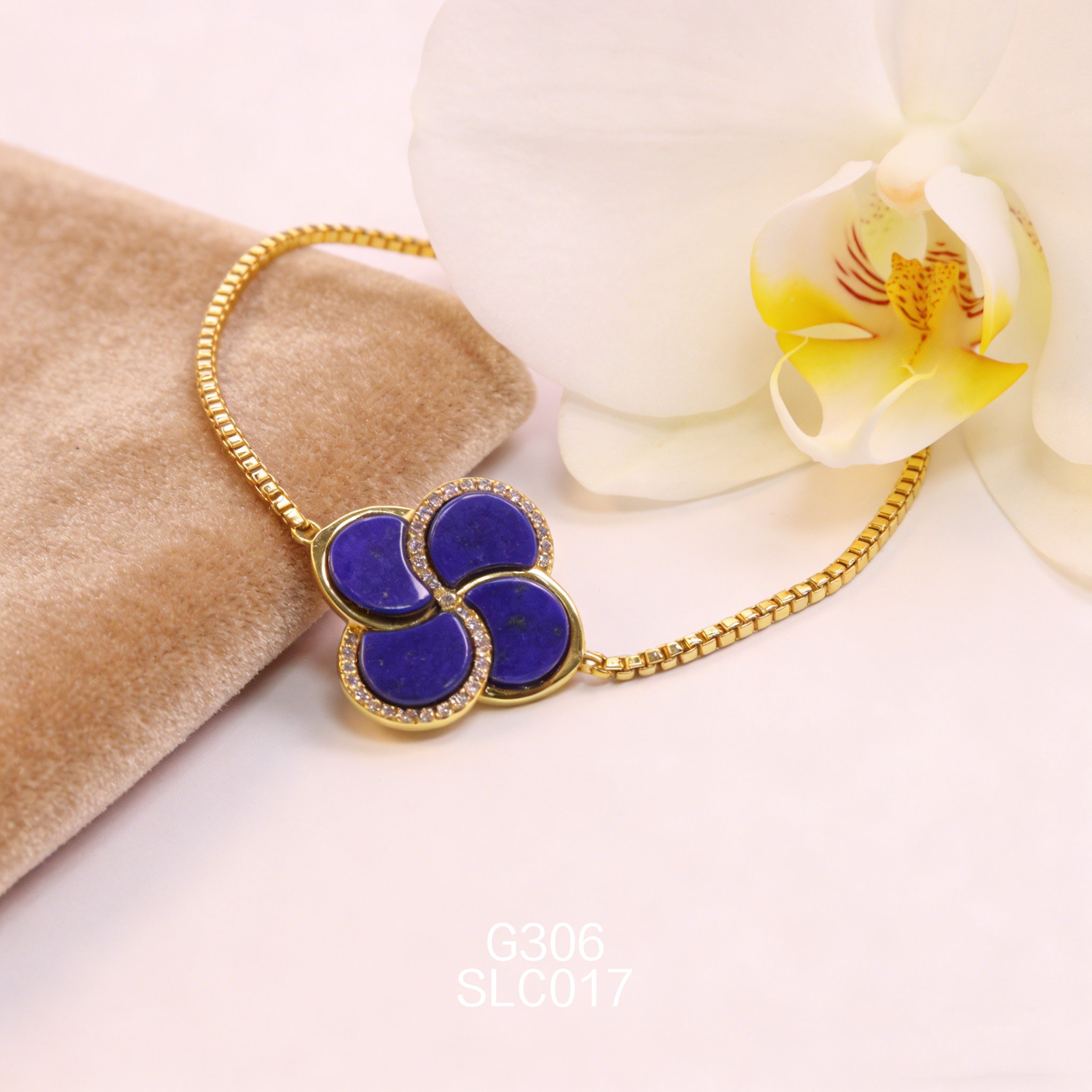 电镀黄金四叶草锆石青金手链
