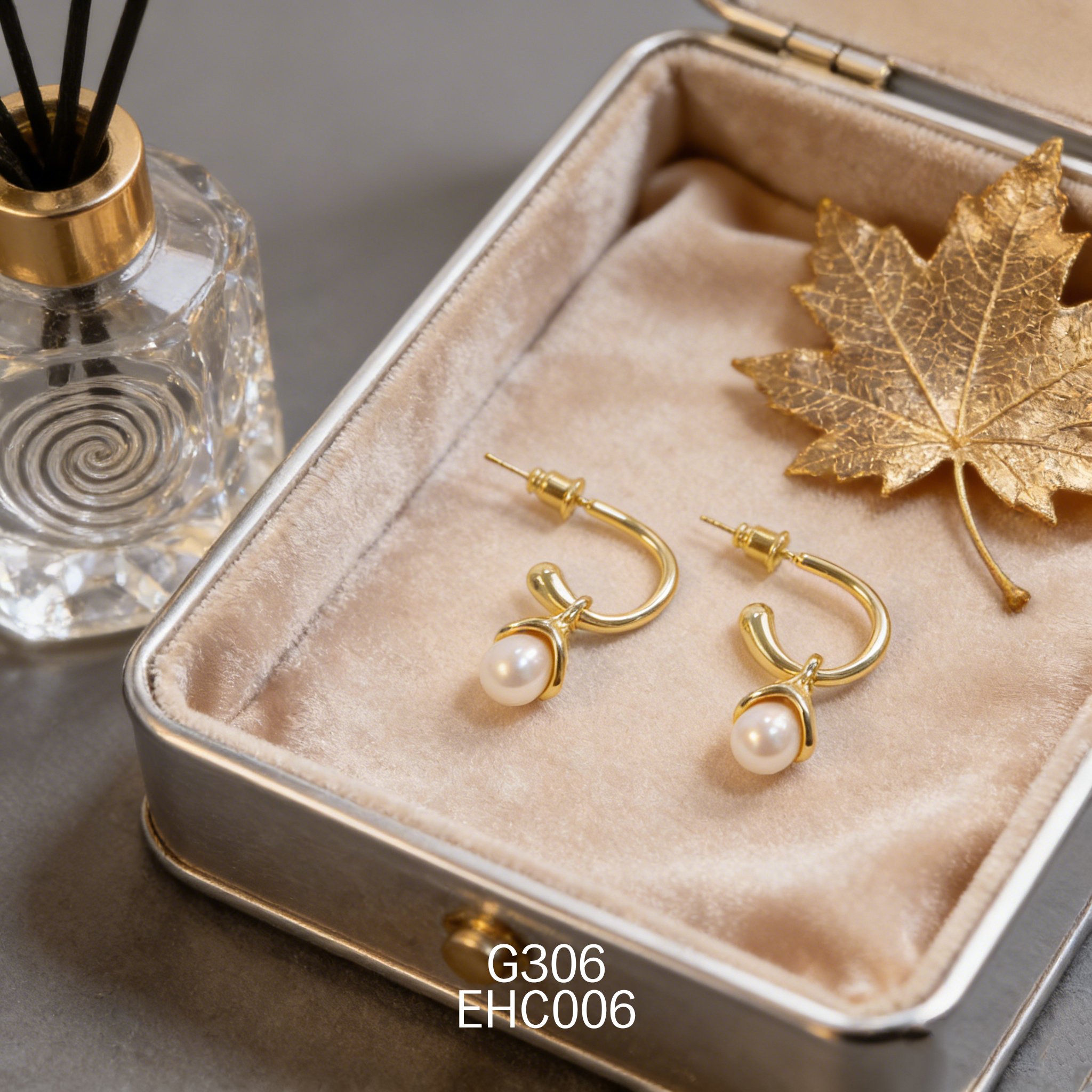 电镀黄金珍珠耳环