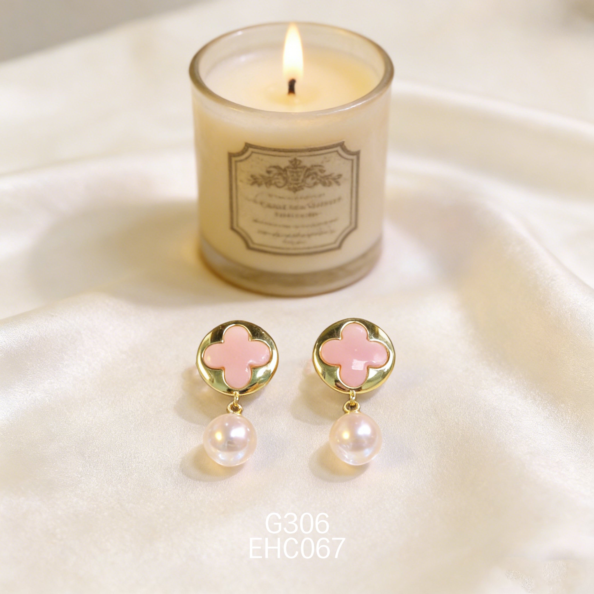 電鍍黃金女皇貝淡水珠耳環