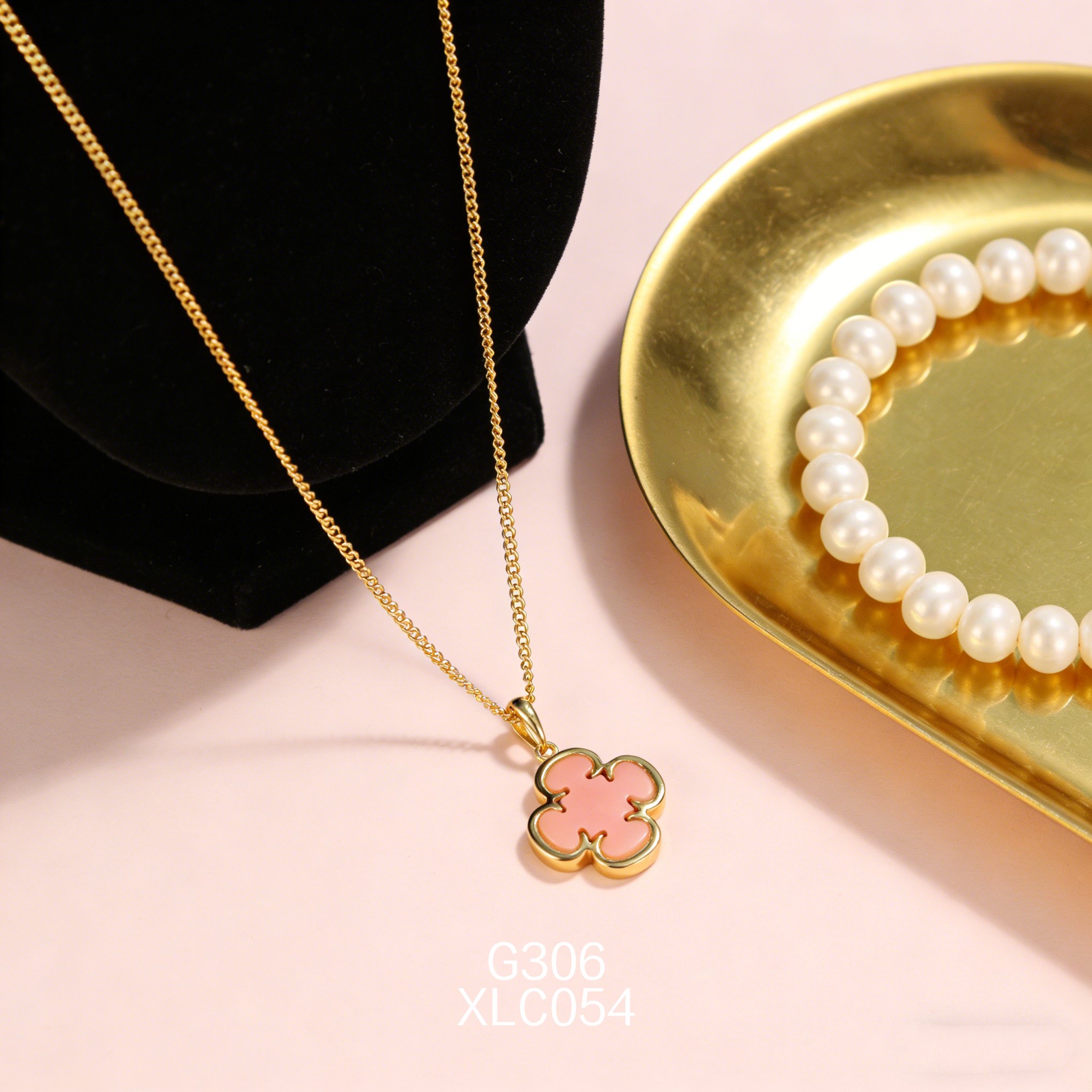 电镀黄金 13mm 四叶草女皇贝项链