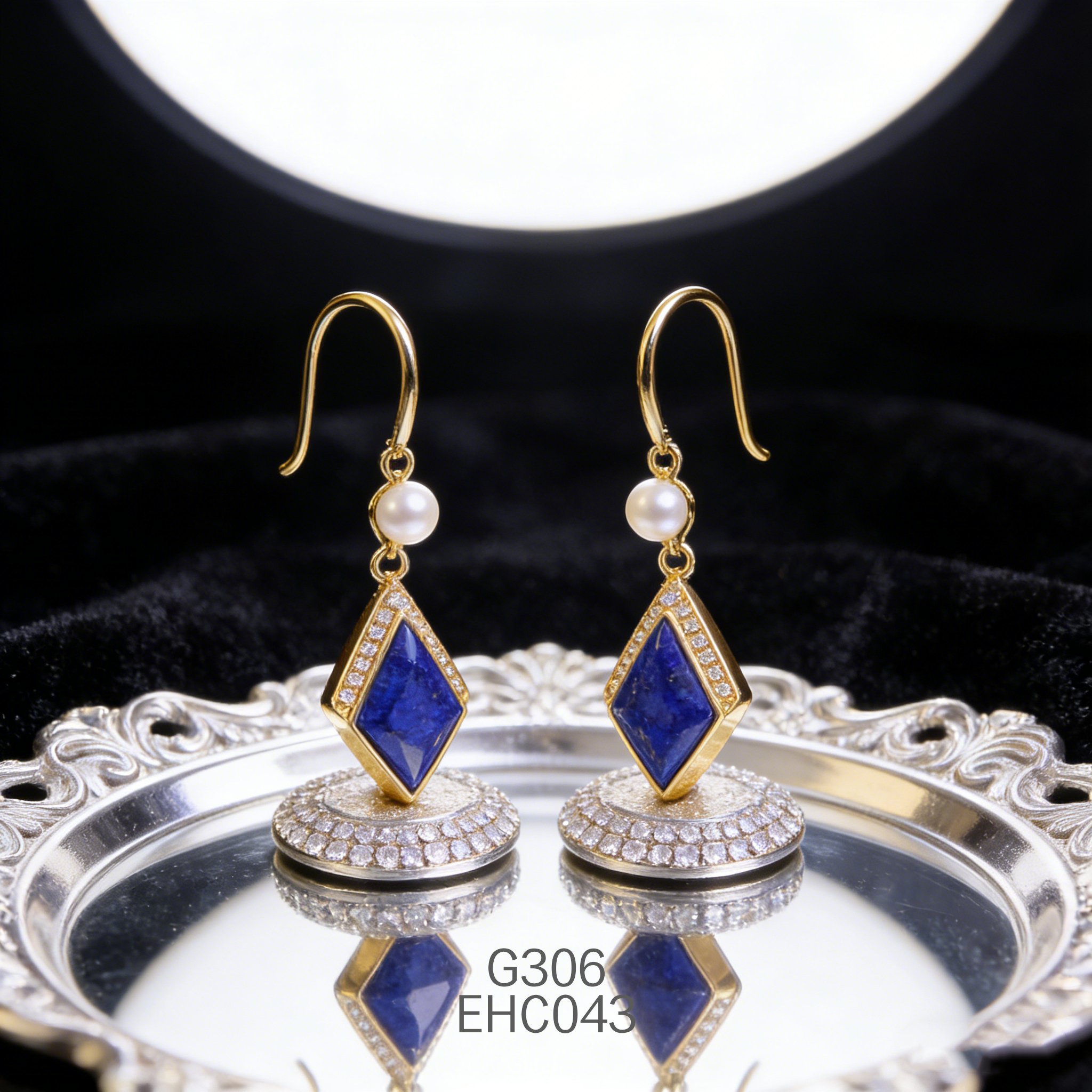 电镀黄金珍珠 + 6 x 12mm 角度青金耳环