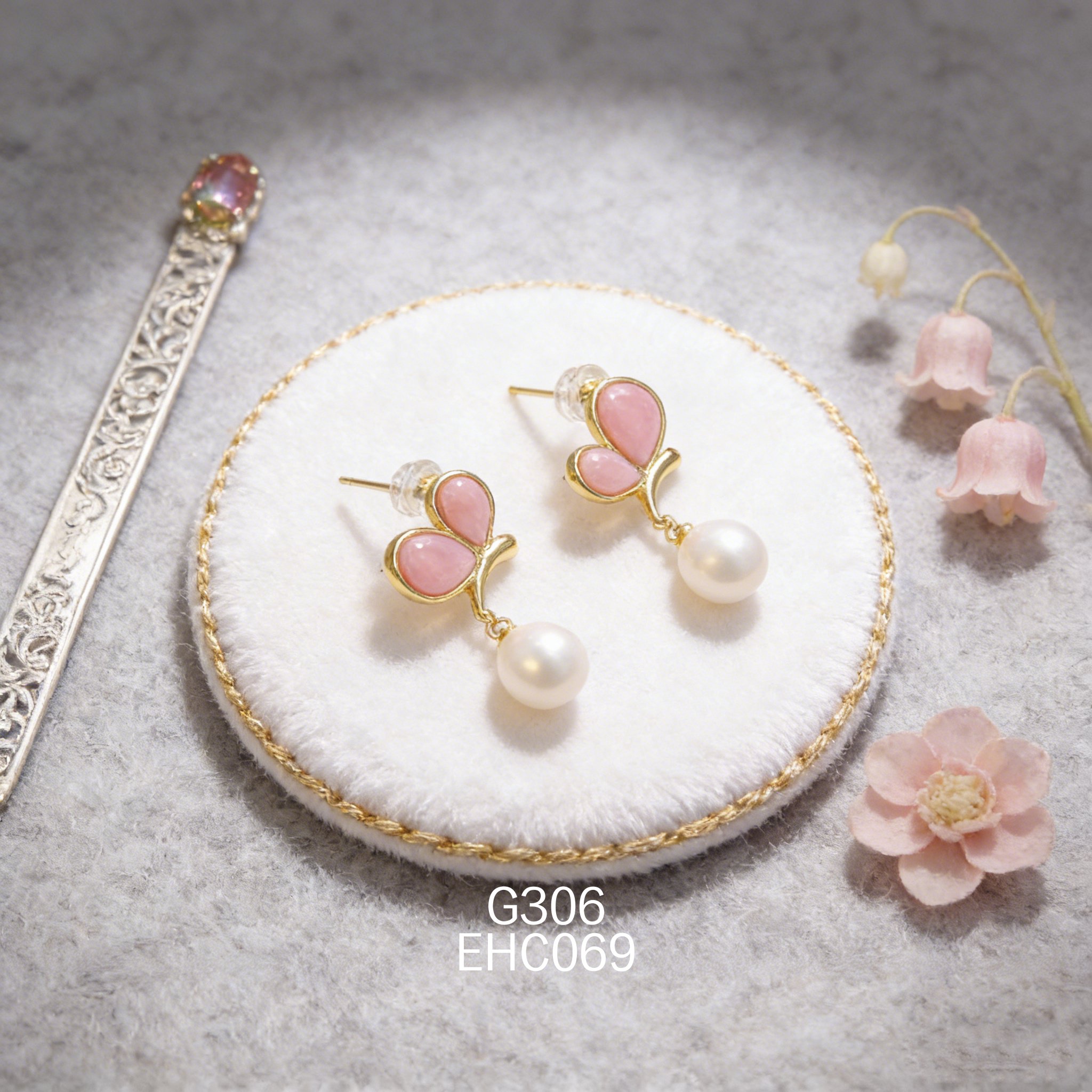 电镀黄金女皇贝珍珠耳环