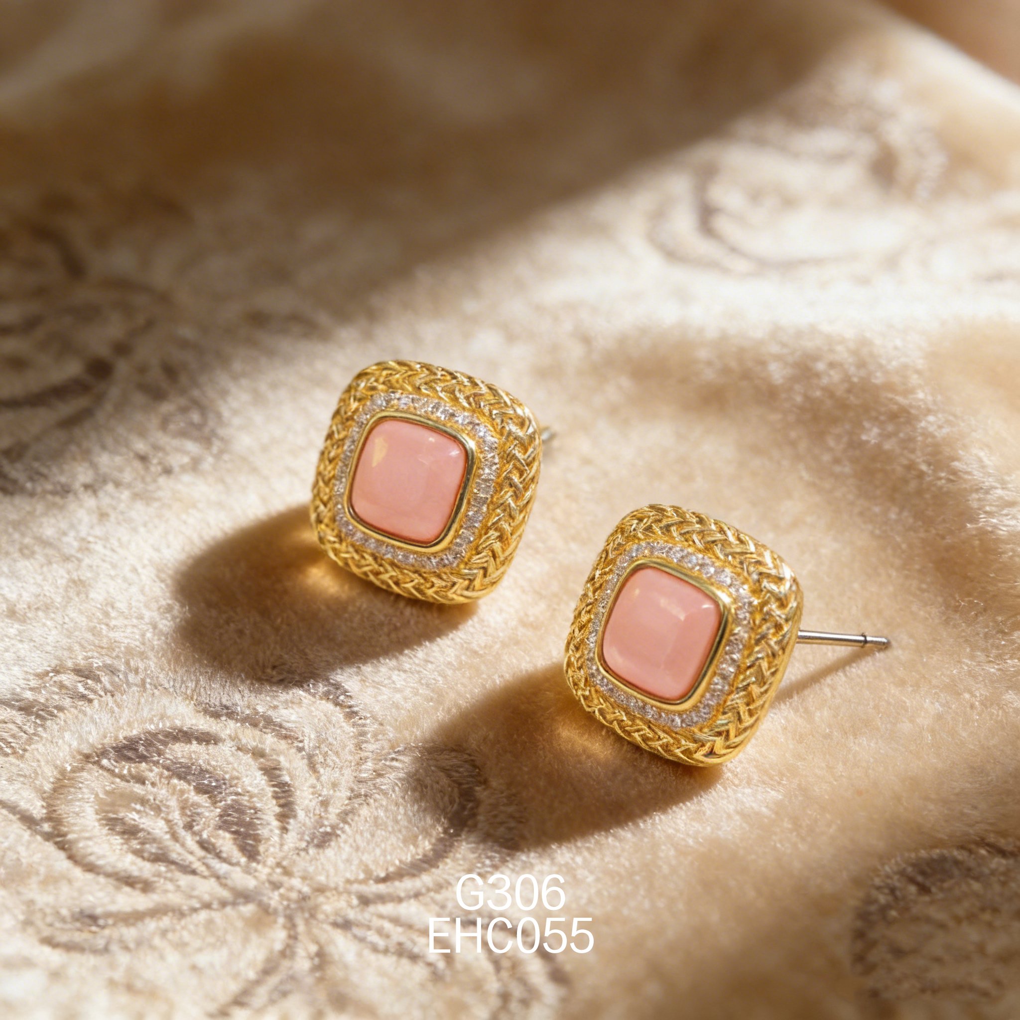 Gold-plated Square Zirconia Mesh Abalone Earrings